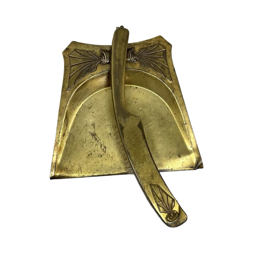Crumb set Art Deco, gold brass, wood, Germany, 1920s.