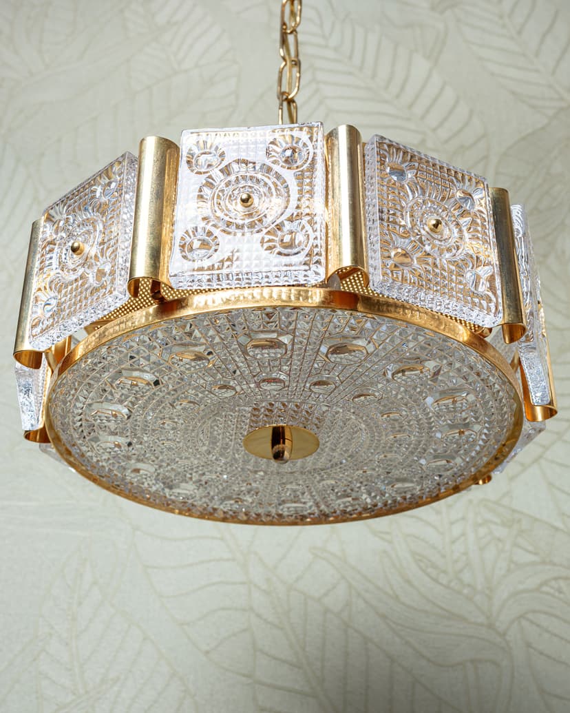 Lampa sufitowa, złoto przezroczysty, mosiądz szkło, proj. C. Fagerlund, Orrefors, Szwecja, lata 60.