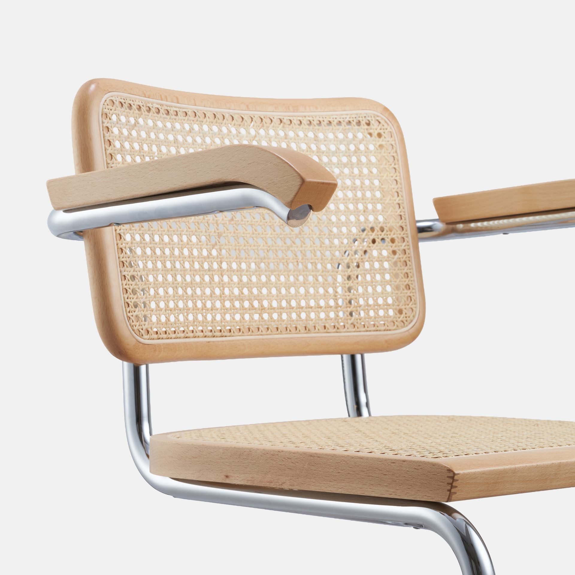 Krzesło z giętej stali z podłokietnikami premium wg proj. Cesca, M. Breuer, Bauhaus, naturalny buk - 365032