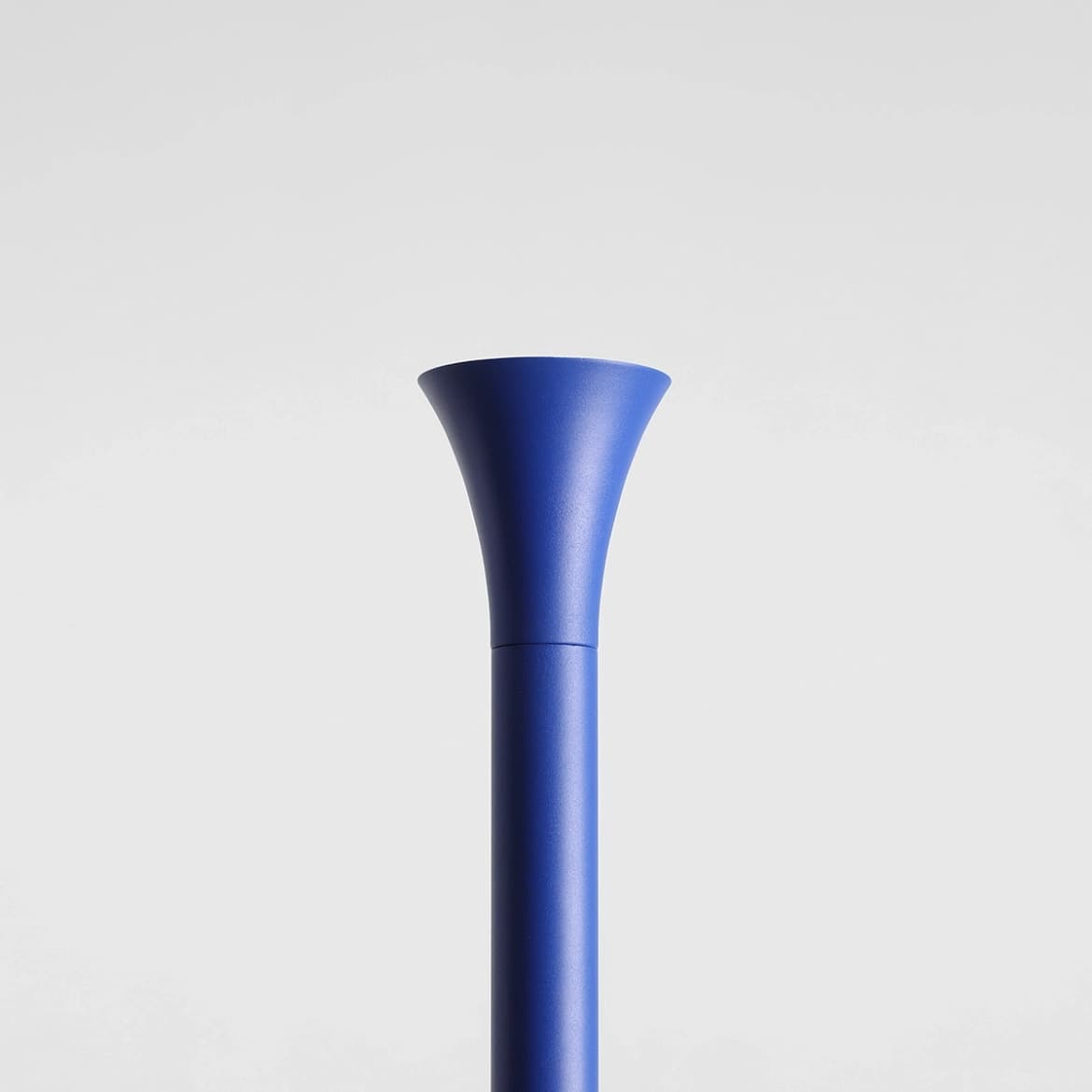 Lampa podłogowa Kibo 1 kobaltowy, proj. N. Szpunar, Artera - 359924