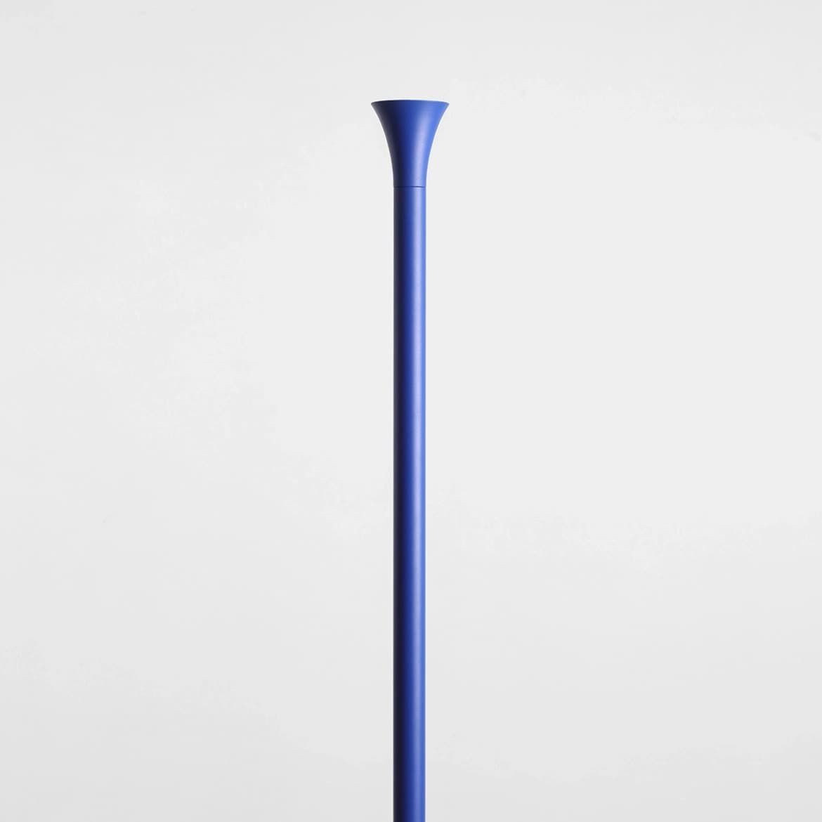 Lampa podłogowa Kibo 1 kobaltowy, proj. N. Szpunar, Artera - 359926