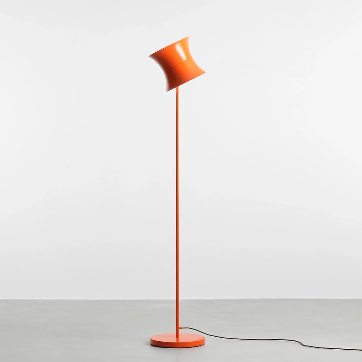 Lampa podłogowa retro Kibo kobaltowa, proj. N. Szpunar, Artera - 360003