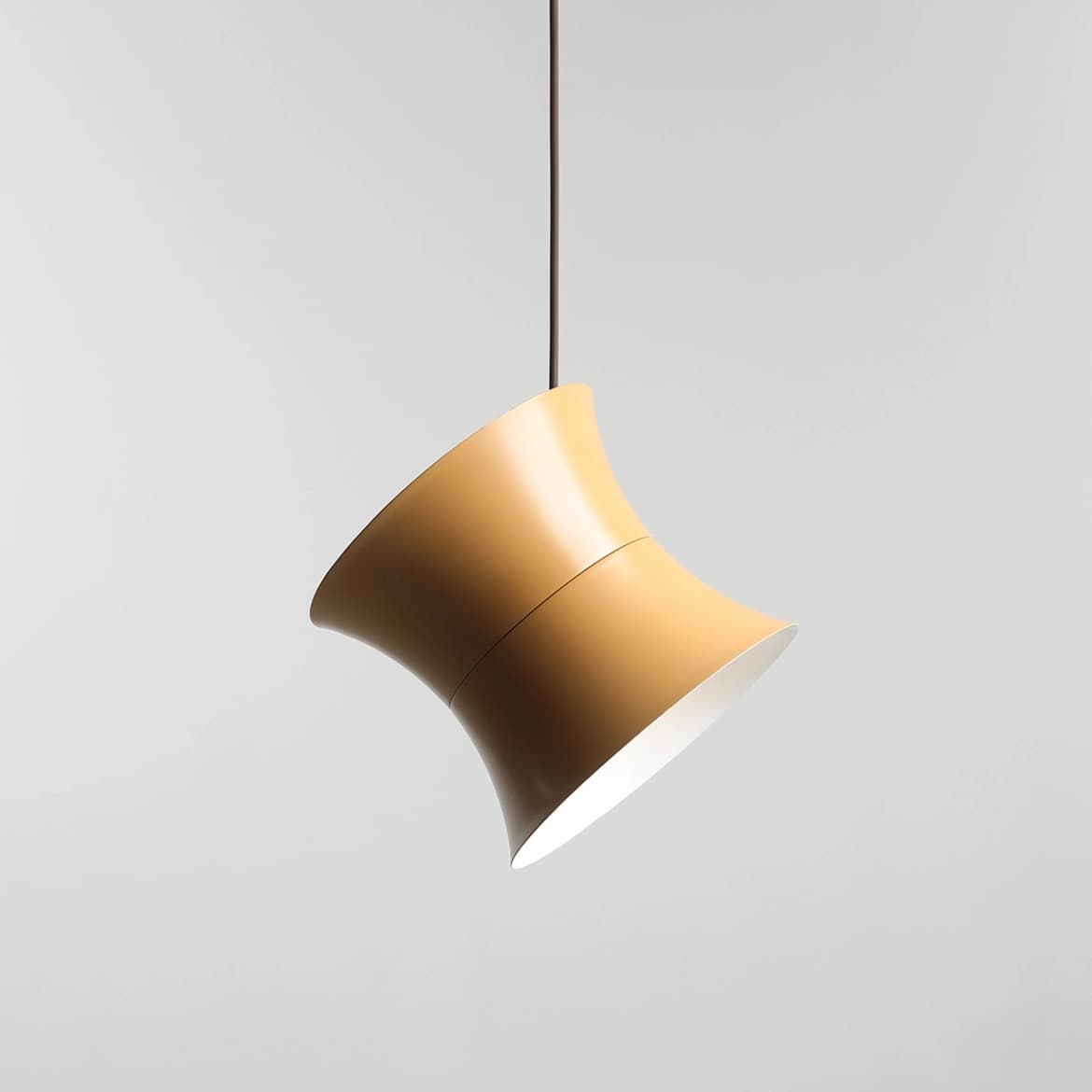 Lampa wisząca retro Kibo miodowa, proj. N. Szpunar, Artera - 360593
