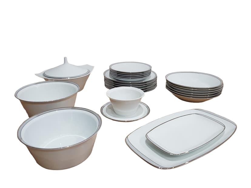 Twelve-piece dinnerware set Berlin, white porcelain, platinum, by H. T. Baumann, Rosenthal, Germany, 1960s.