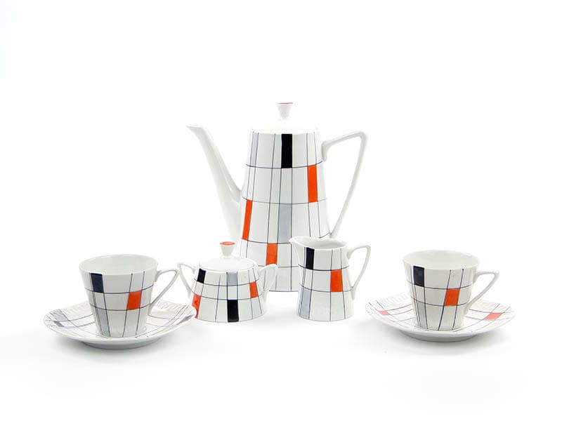 Coffee set Milenium, white porcelain, by E. Ruszczyński, J. Kwinta, Zakład Porcelany Stołowej Krzysztof, Poland, 1960s.