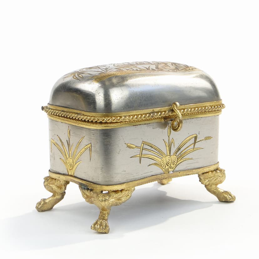 Szkatułka na biżuterię Japonizm, srebrny złoty, metal, jedwab, Francja, XIX w.