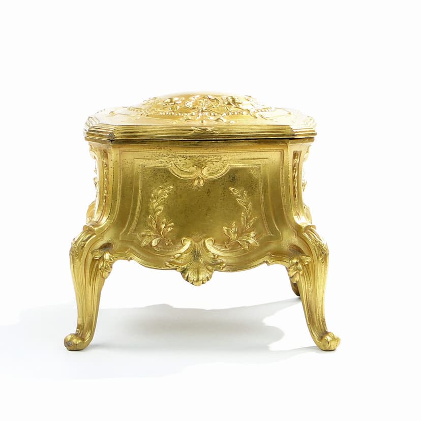 Pudełko na biżuterię, złoty metal, plusz czerwony, Francja, XIX w.