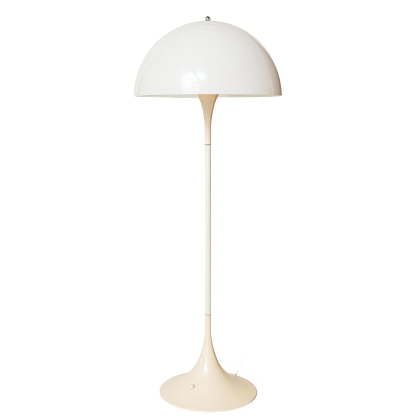Lampa podłogowa Panthella, biały plastik, metal, proj. V. Panton, Louis Poulsen, Dania, lata 70.