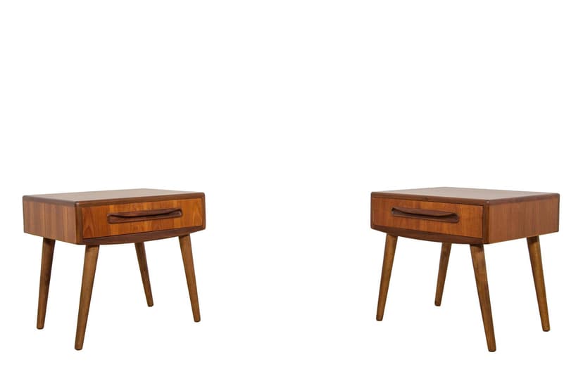 Para szafek nocnych, teak brązowy, proj. V. Wilkins, G-Plan, Wielka Brytania, lata 60.