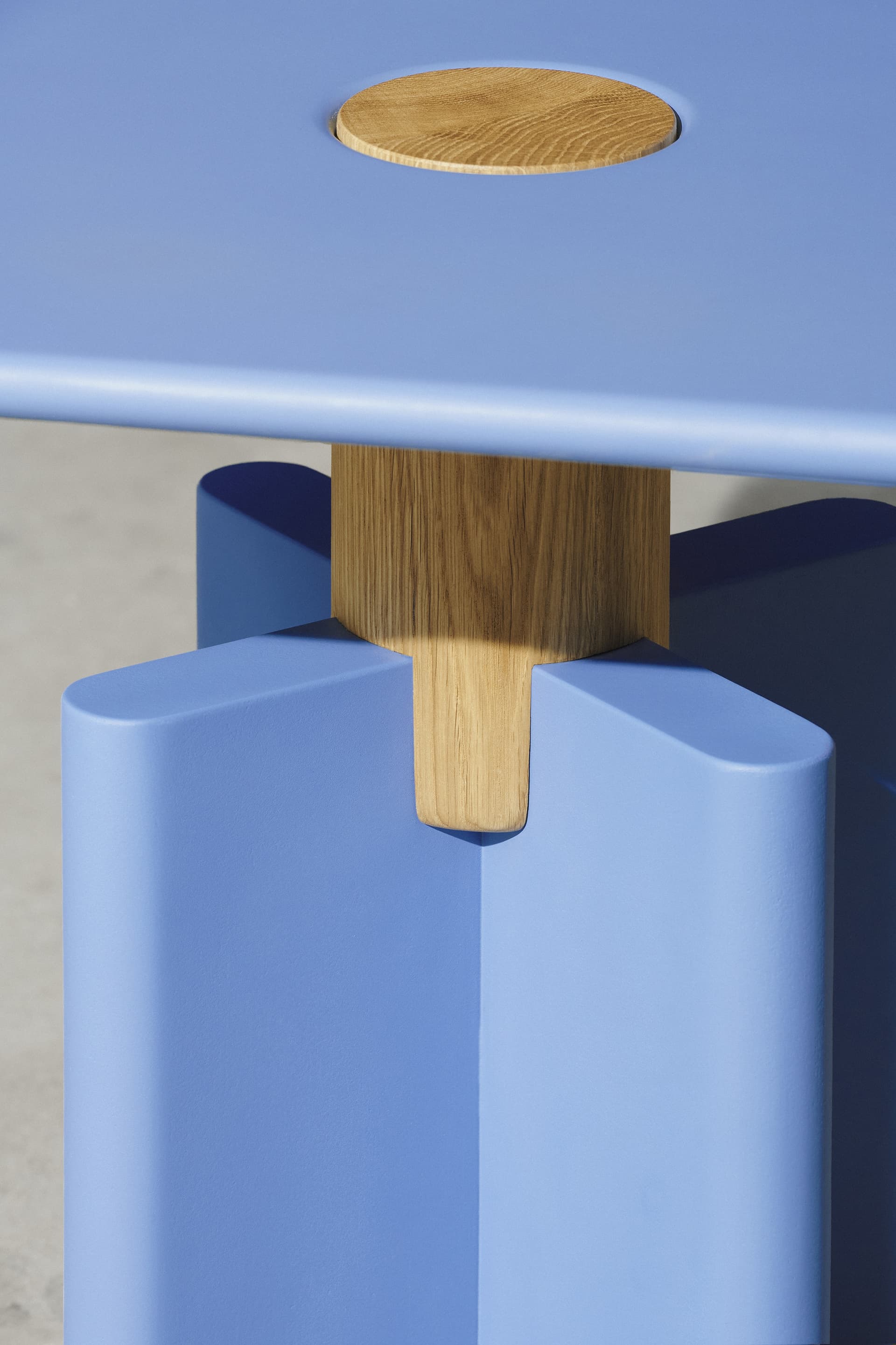 Side table Solis 01.02 blue MDF, solid oak, 43x43, Snapp Form - 373165