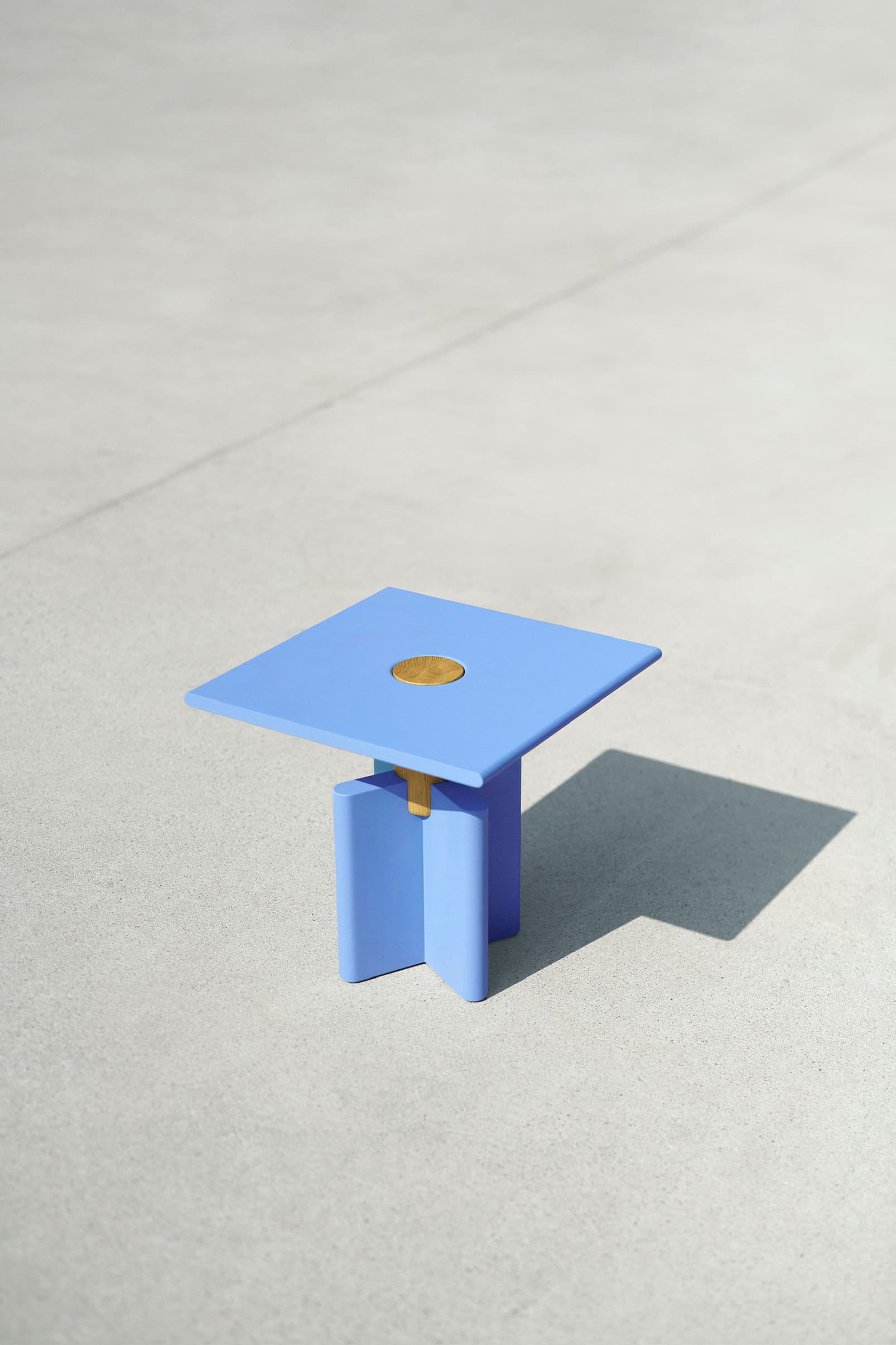 Side table Solis 01.02 blue MDF, solid oak, 43x43, Snapp Form - 373161