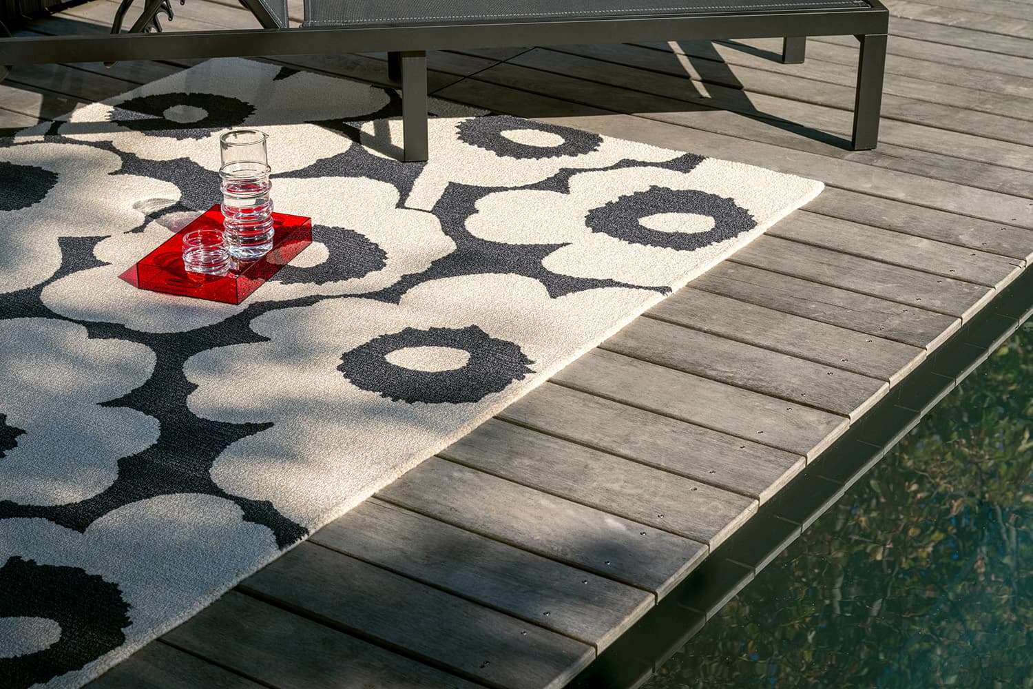 Rug Unikko Charcoal - White white, black 140x200, Marimekko - 375928