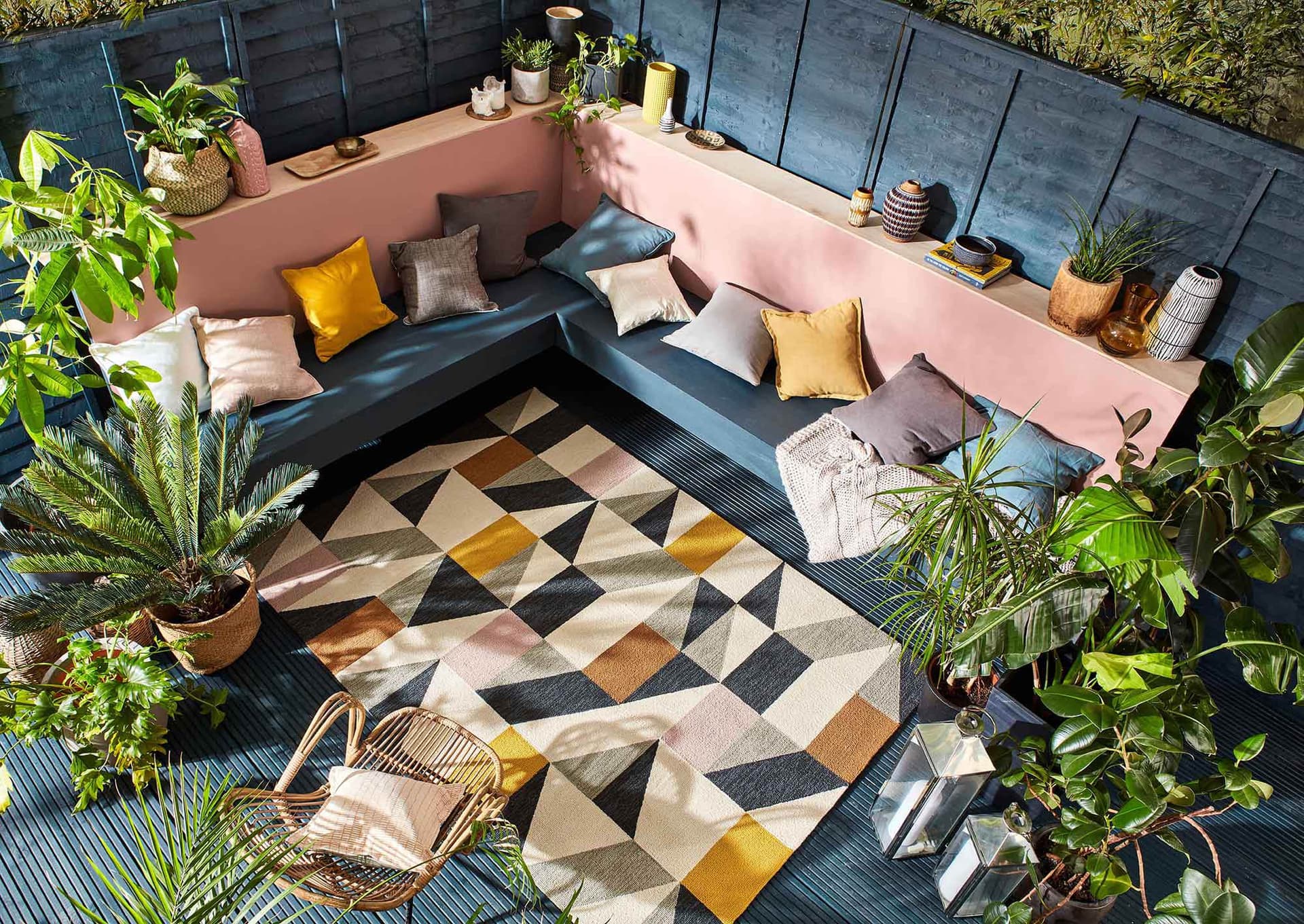 Indoor-outdoor rug Nuevo, beige, yellow, orange, pink, grey, black, 140x200 cm, Scion Living - 377100