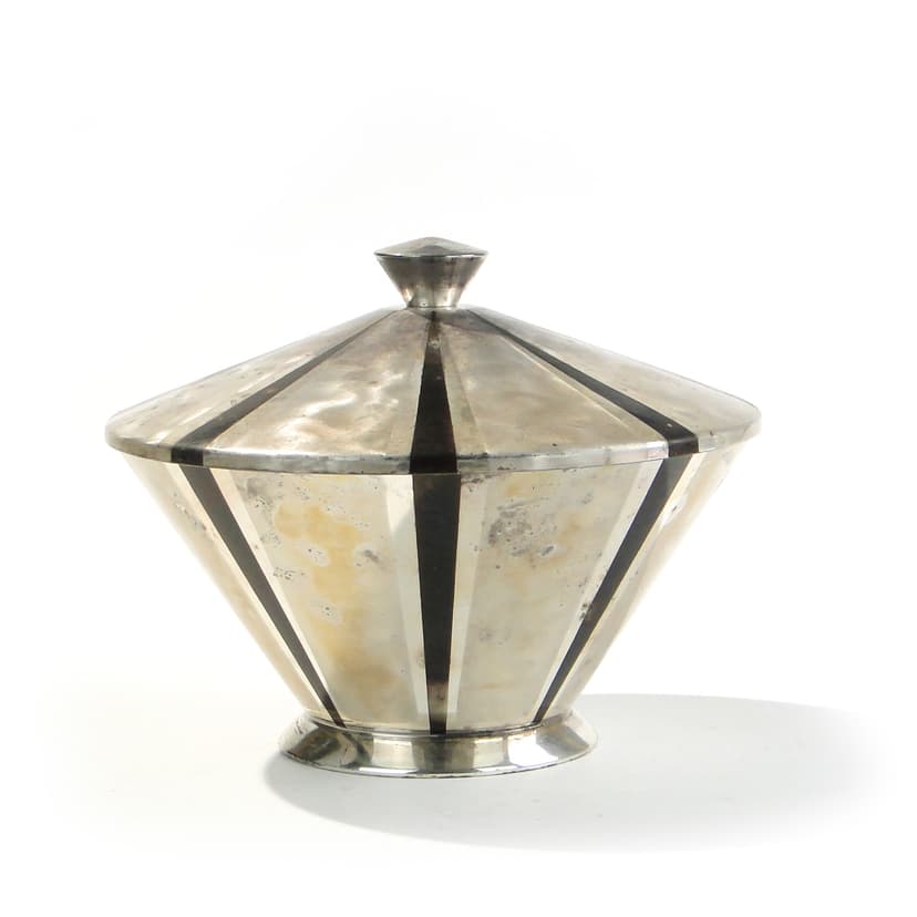 Bonbonniere Ikora, black, enamel, silver-plated metal, WMF, Germany, 1930s.
