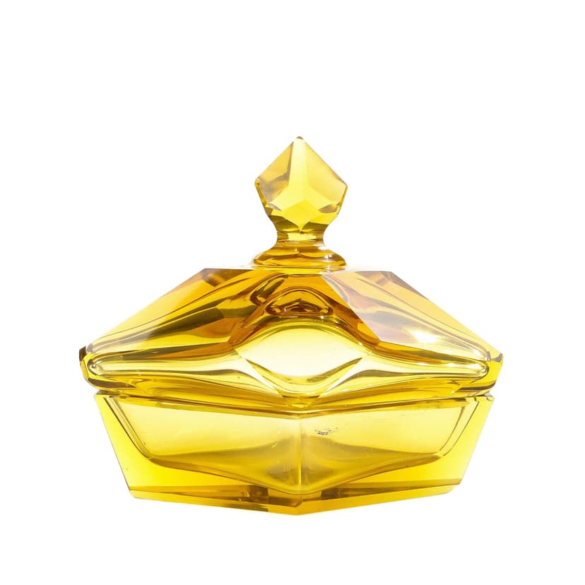 Bonbonniere Art Deco, yellow crystal, Moser, Czechoslovakia, 1930s.