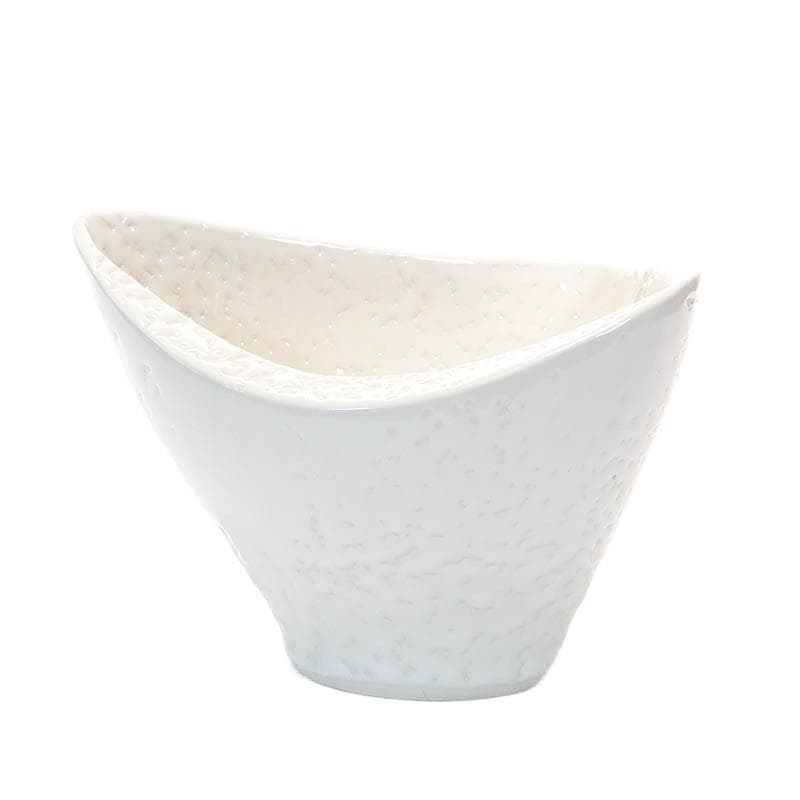 Vase New Look, white porcelain stoneware, by W. Gołajewska, Poland, 1960s.