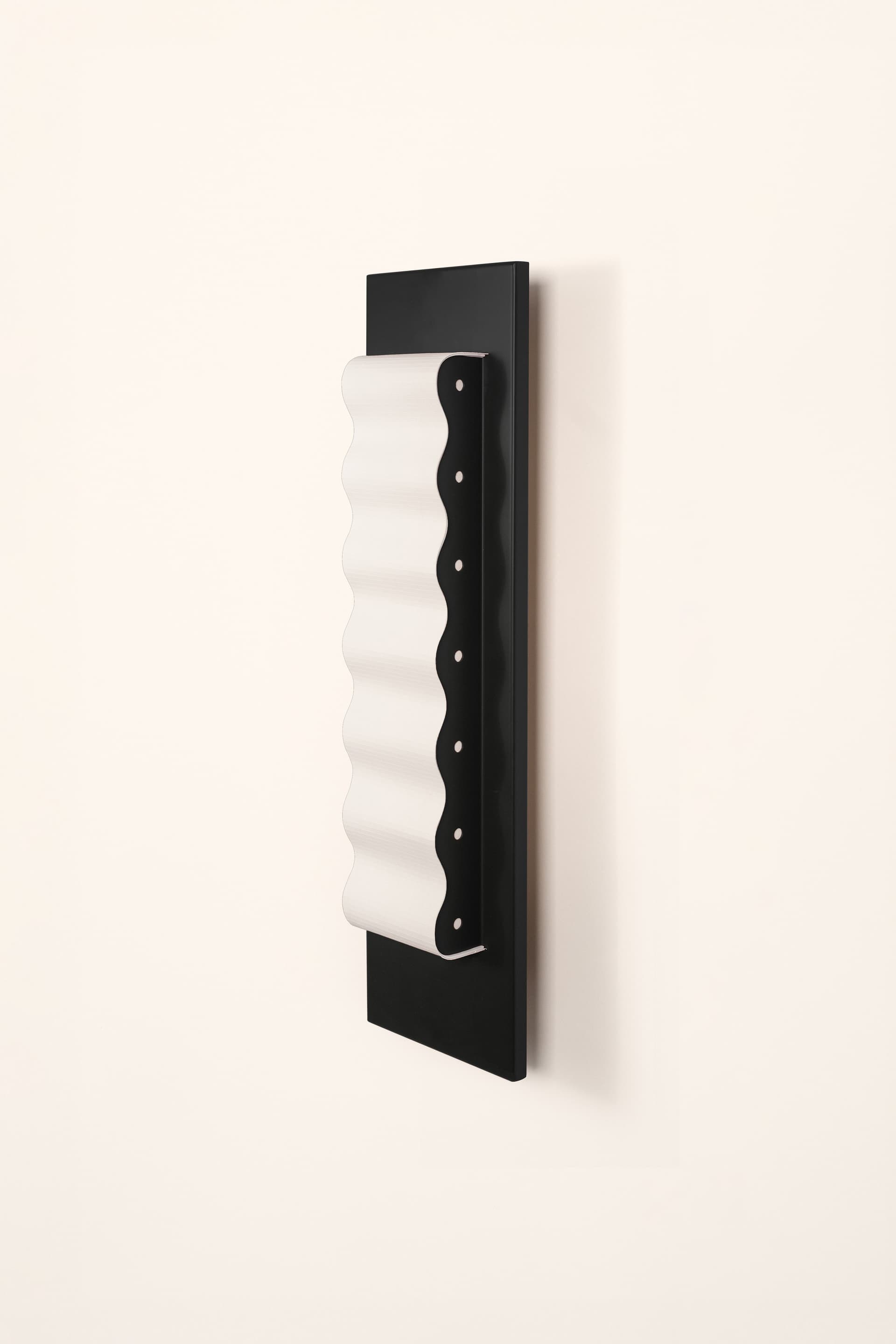 Wall lamp Frame Slim L black, Violaine d'Harcourt - 394004