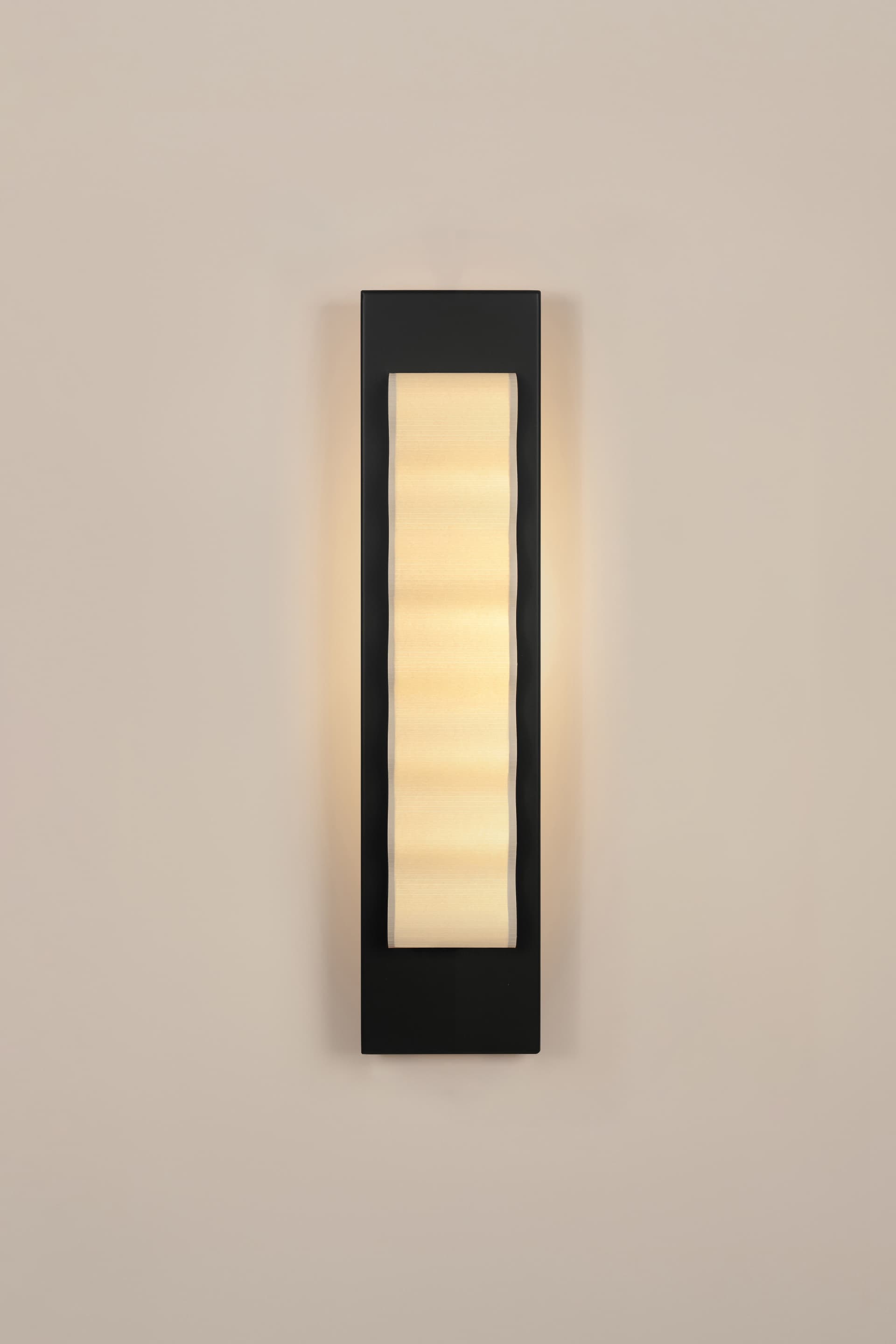 Wall lamp Frame Slim L black, Violaine d'Harcourt - 394005