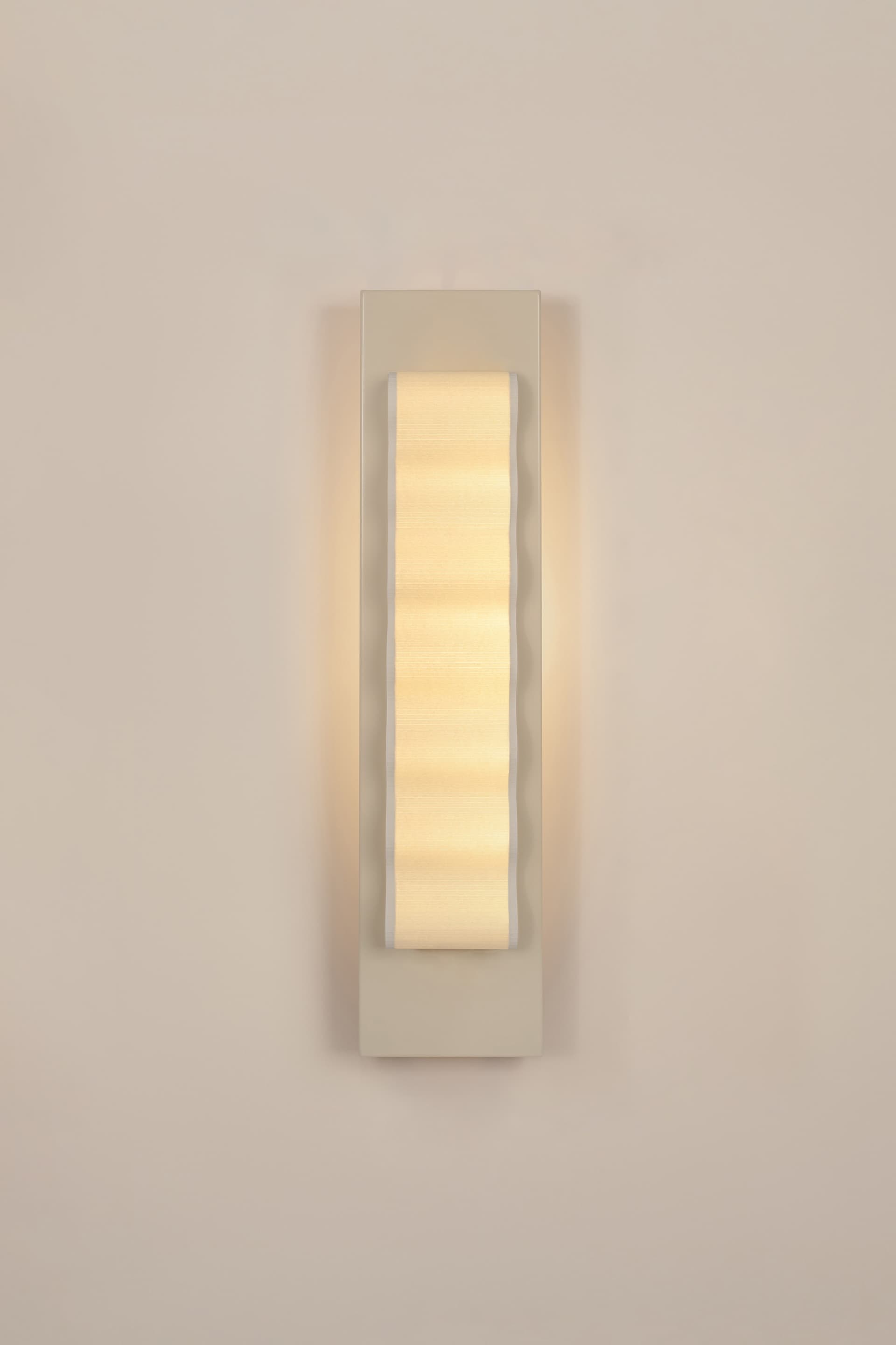 Wall lamp Frame Slim L off-white, Violaine d'Harcourt - 394030