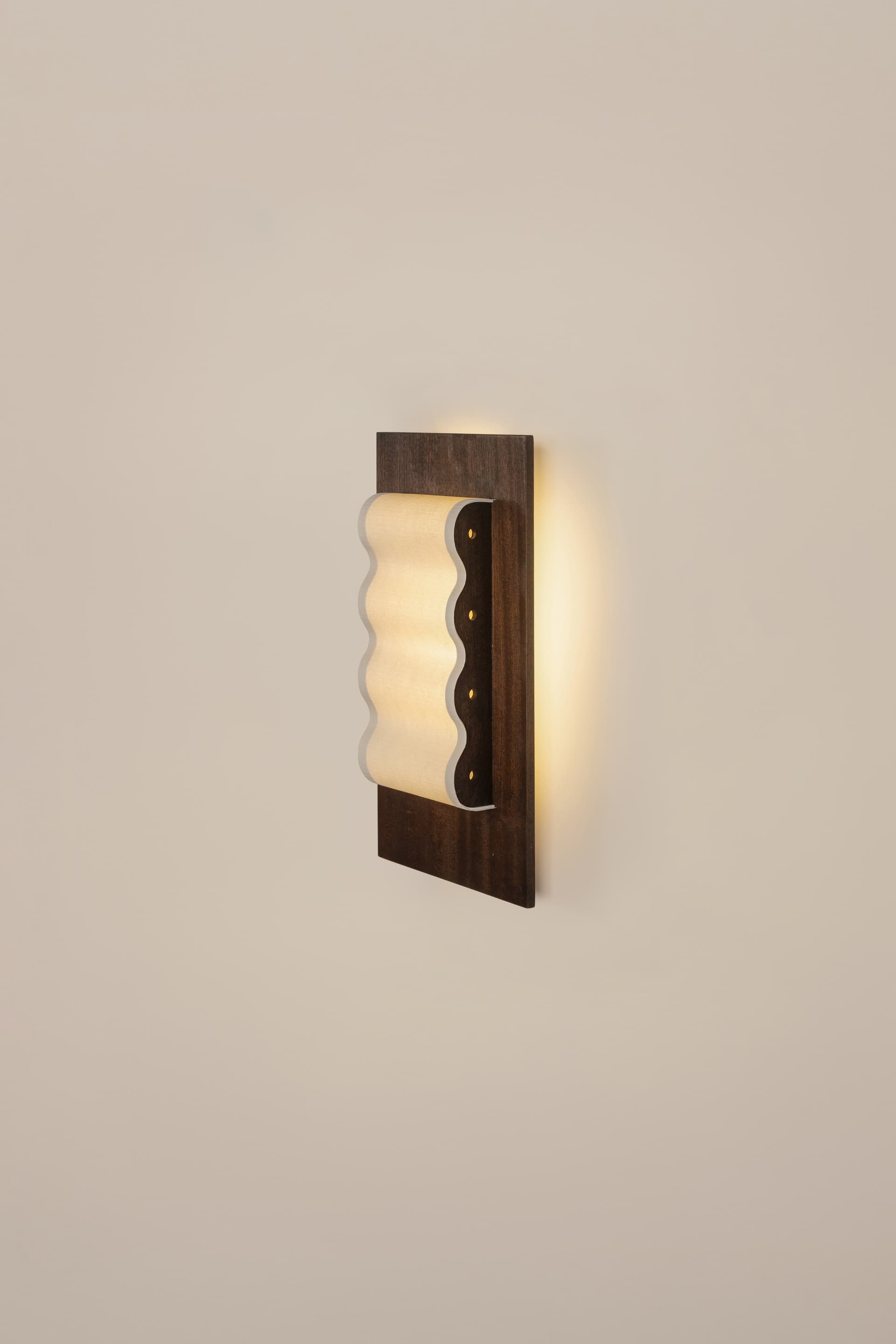 Wall lamp Frame Slim S mahogany, Violaine d'Harcourt - 394034