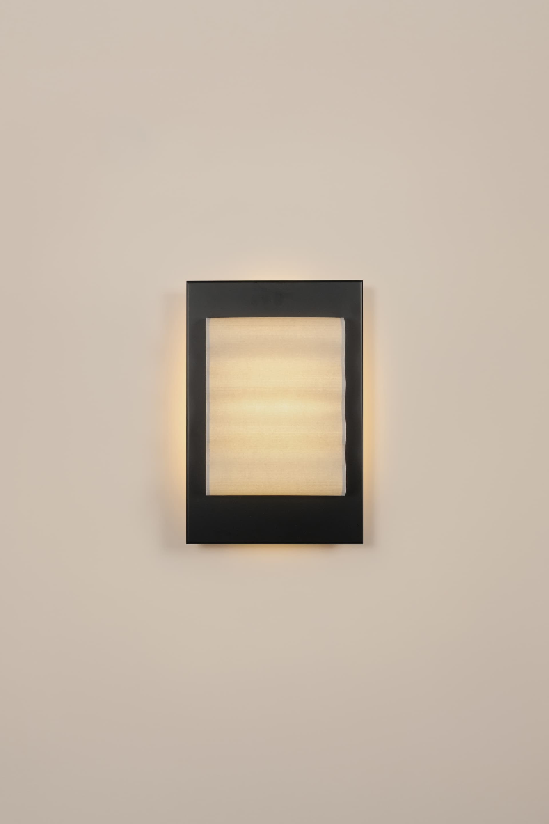 Wall light Frame S black, Violaine d'Harcourt - 394099