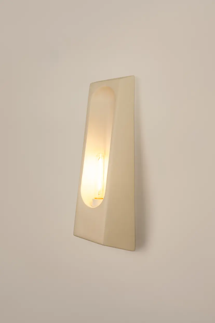 Wall sconce Alcove off-white, Violaine d'Harcourt
