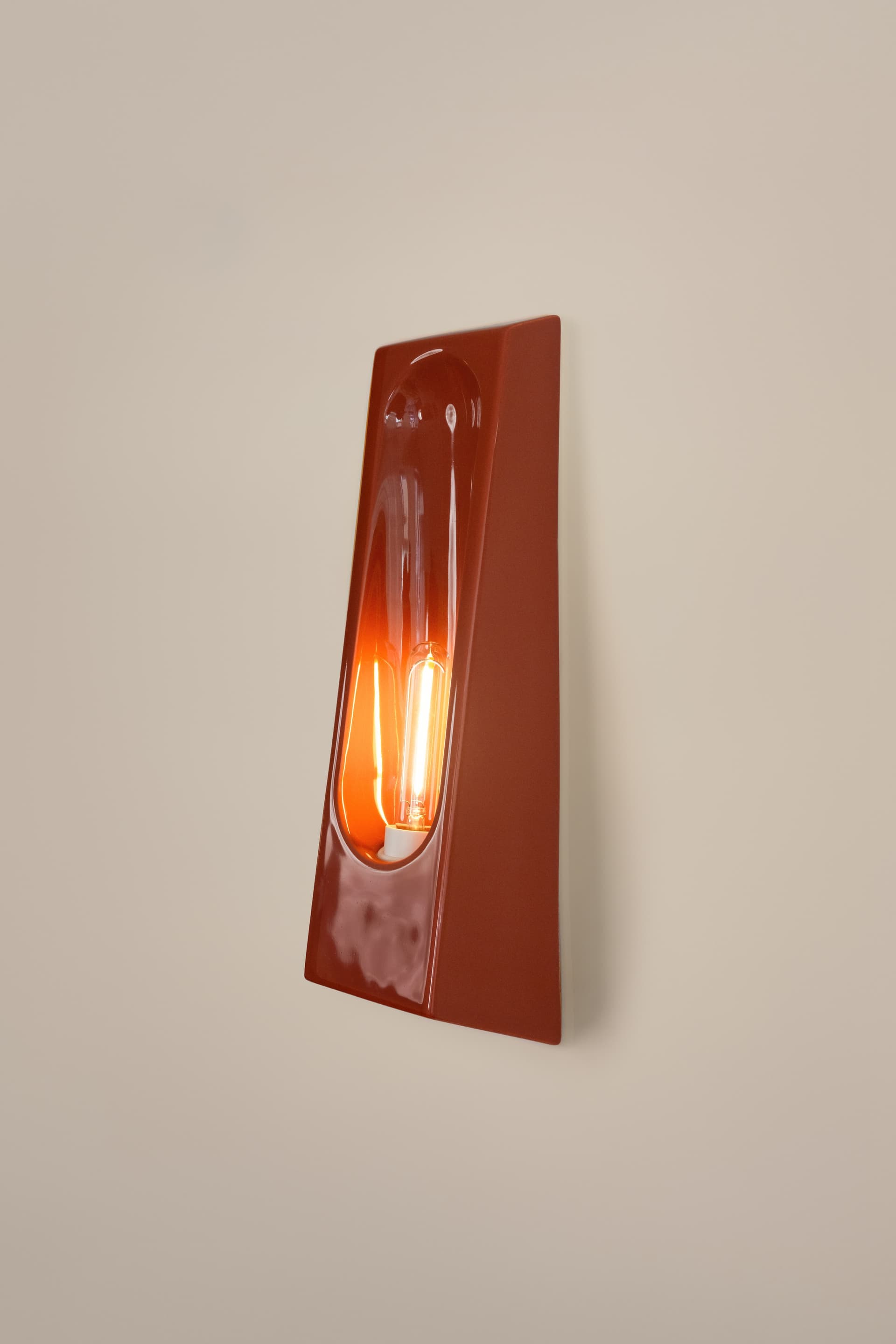 Wall sconce Alcove red, Violaine d'Harcourt - 394228