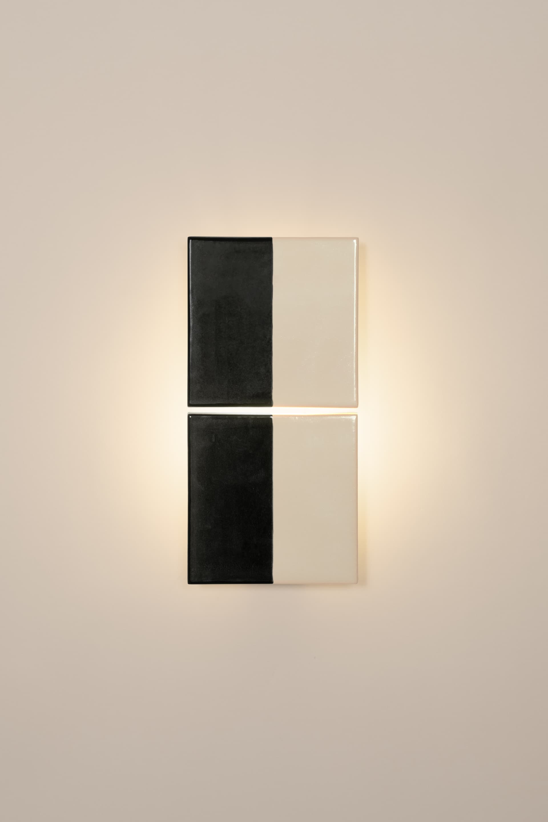Tiles Door N Wall Light, Violaine d'Harcourt - 394315