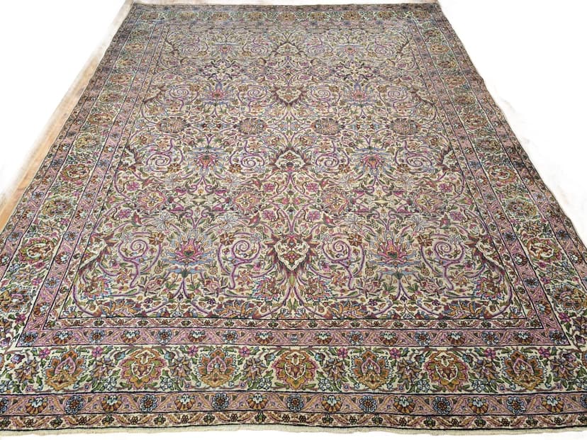 Dywan Kerman Lavar, 350x270 cm, beżowy różowy fioletowy niebieski zielony złoty, wełna, Iran, lata 30.
