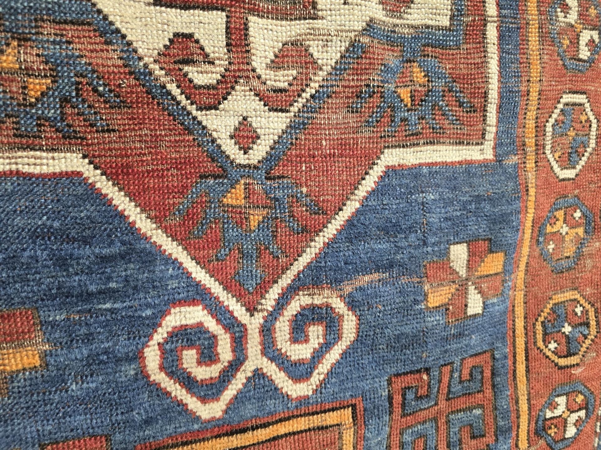 Rug Kazak Bordjalou 135x120 cm, blue red yellow white brown black, wool, South Caucasus, 19th century - 395863