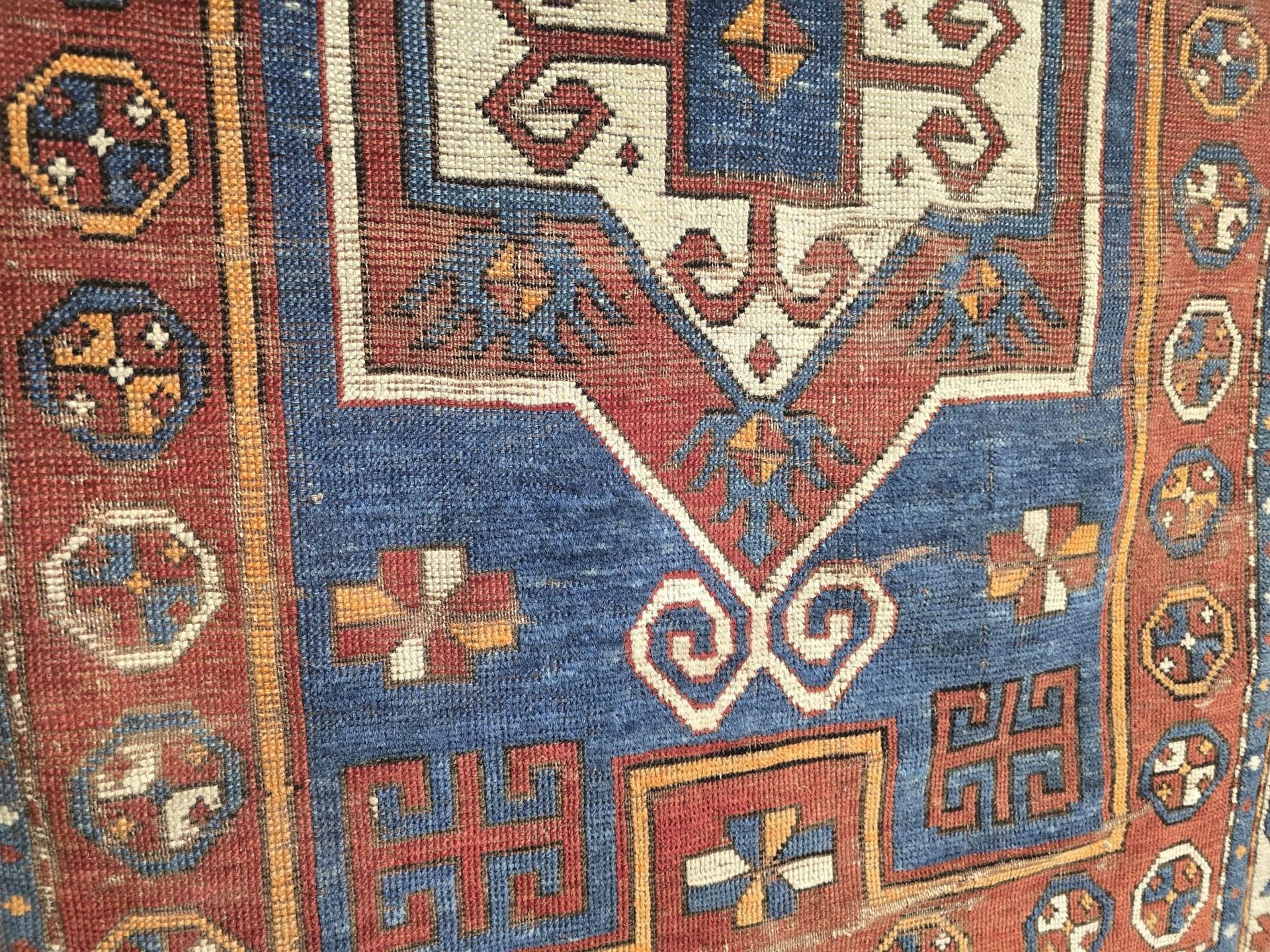 Rug Kazak Bordjalou 135x120 cm, blue red yellow white brown black, wool, South Caucasus, 19th century - 395862