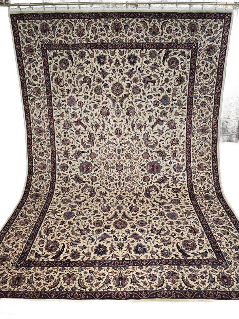 Dywan Isfahan 200x300 cm, biały beżowy niebieski czerwony złoty brązowy, wełna, Iran, początek XX w.