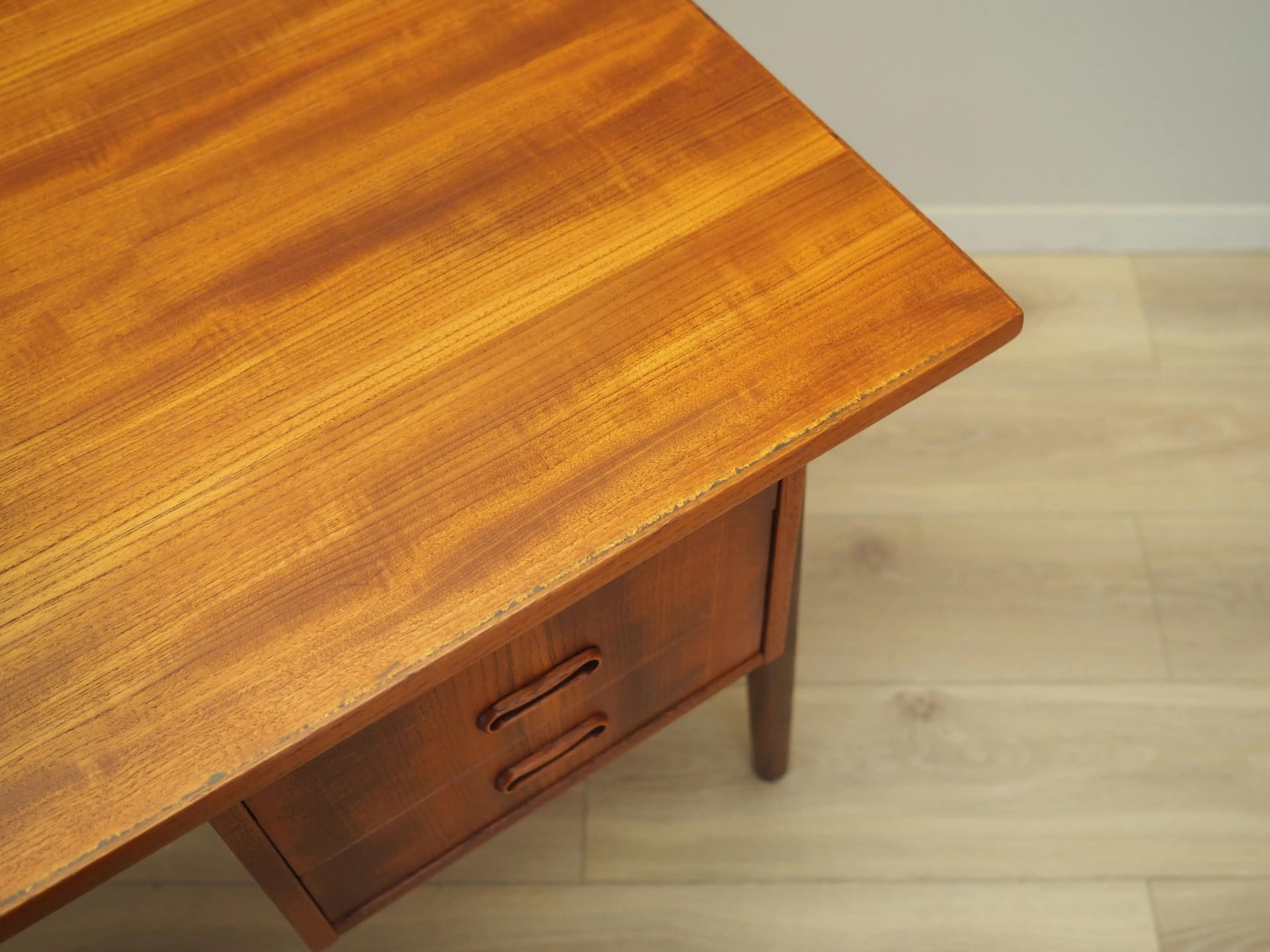 Biurko, teak pomarańczowy, Dania, lata 60. - 36159