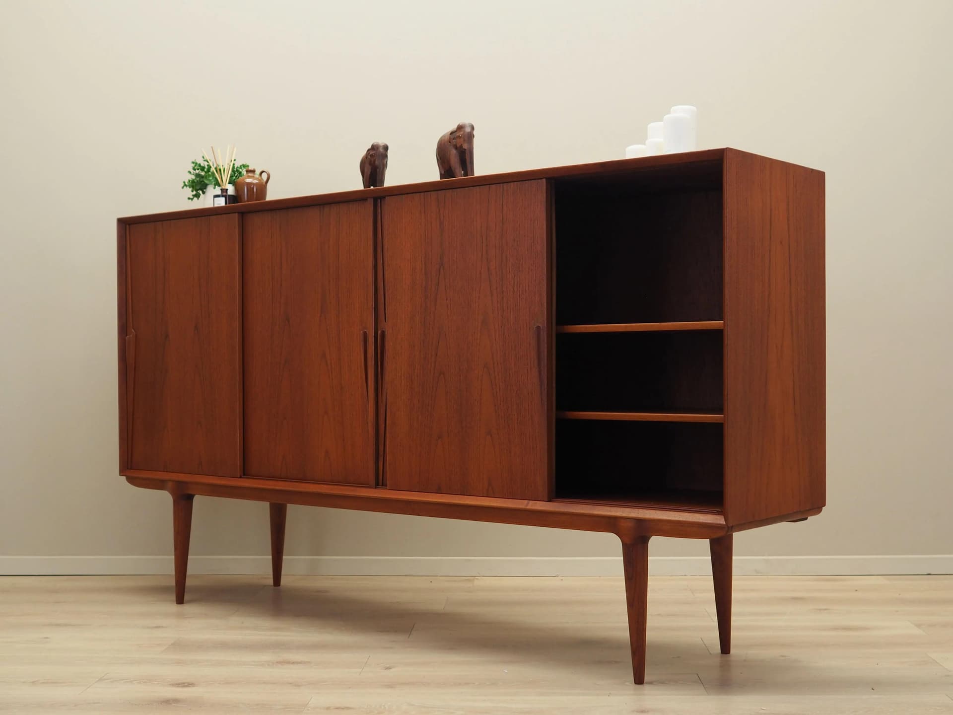 Highboard model 19, brown teak, Omann Jun, Denmark, 1970s. - 37331