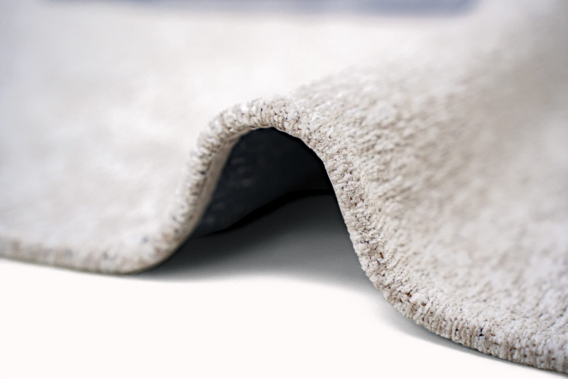 Rug Ribbon Sea Ink 140x200 cm beige, navy blue, Louis De Poortere - 52907