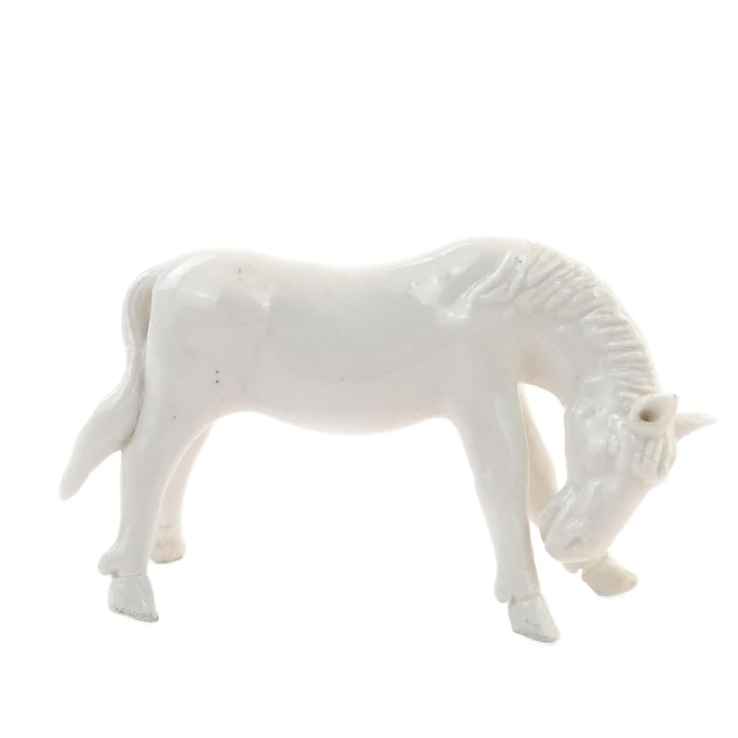 Figurka konika, porcelana biała, Anglia, początek XX w.