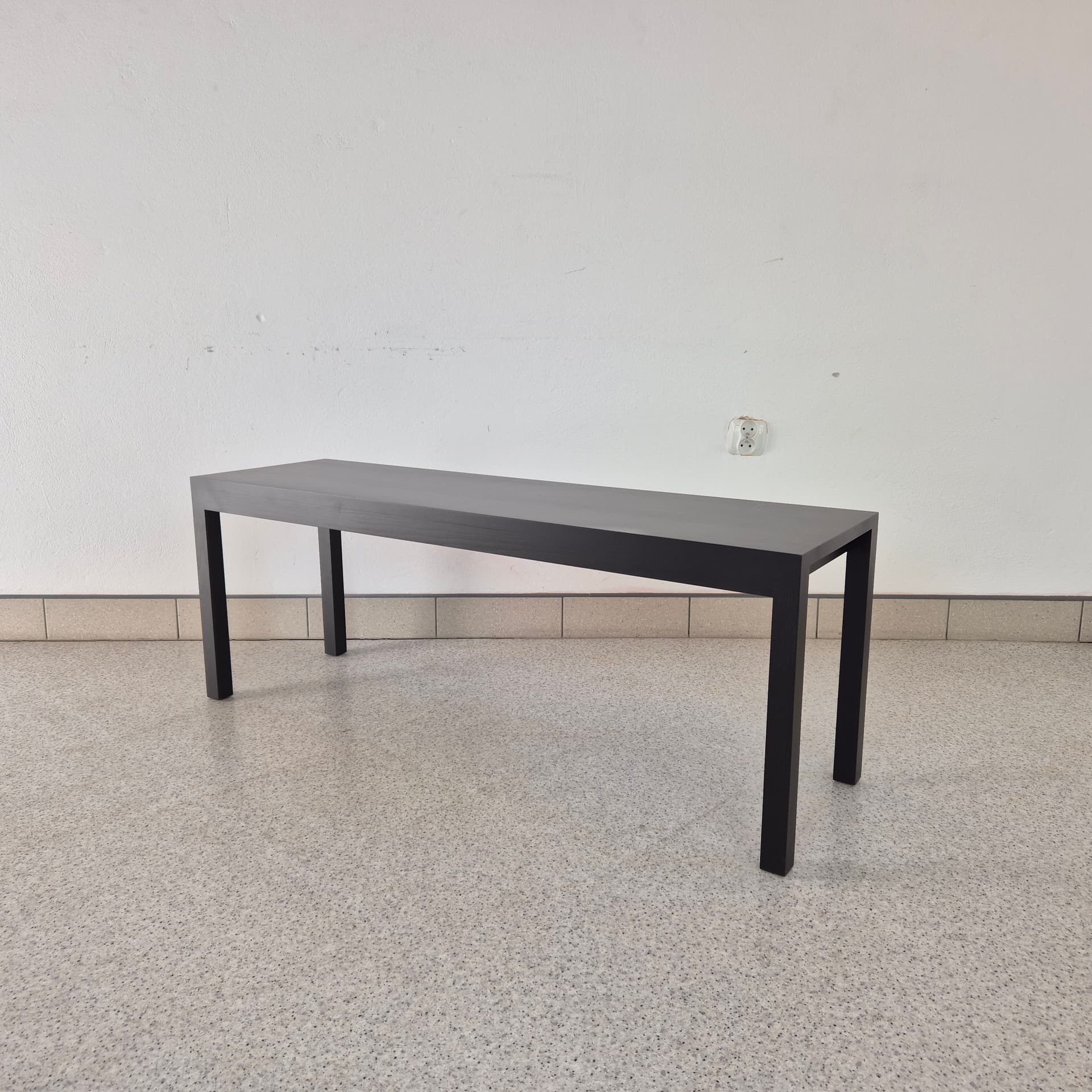 Ławka Silent, jesion czarny, proj. Big-Game, dla Valerie Objects, Belgia, XXI w. - 196930