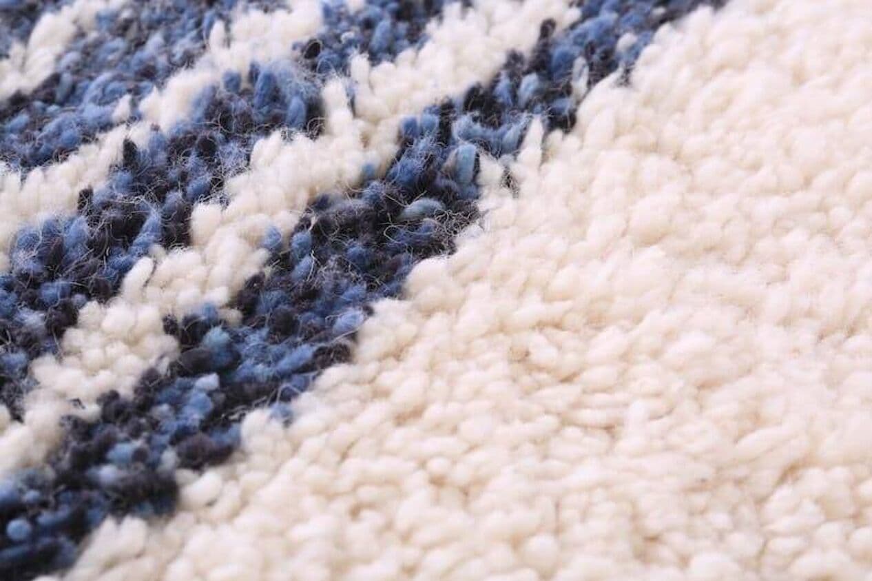 Handwoven rug 140x260 cm, wool, ivory, Morocco - 197373