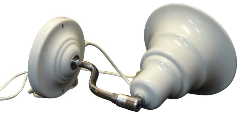 Lampa ścienna, ivory white, metal, proj. J. Winkler, Szwecja, lata 70.