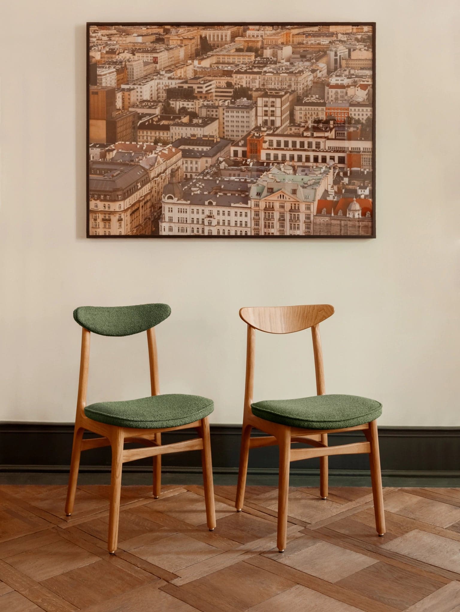 Krzesło 200-190 Velvet Bottle Green, zielony, jesion 03 Dark, proj. R. Hałas, 366 Concept - 63616